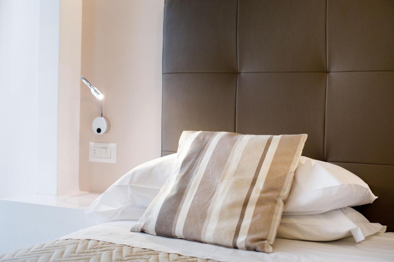 Sorrento Comfort Rooms Con Piscina ภายนอก รูปภาพ